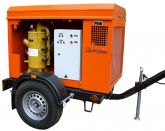 Винтовой компрессор ЗИФ СВЭ-4/0,7 в кожухе на шасси